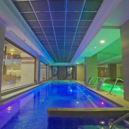 World Polynesia 4* Benalmádena