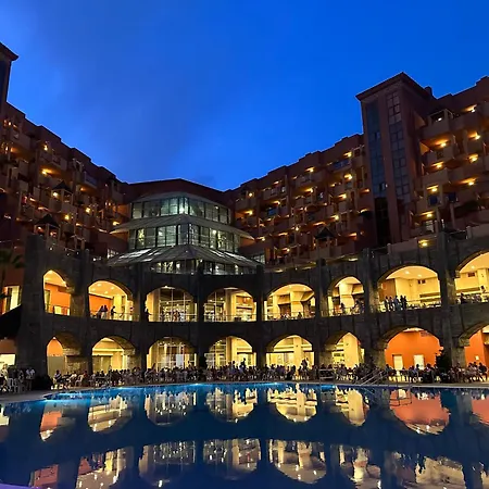 World Polynesia Hotel 4*