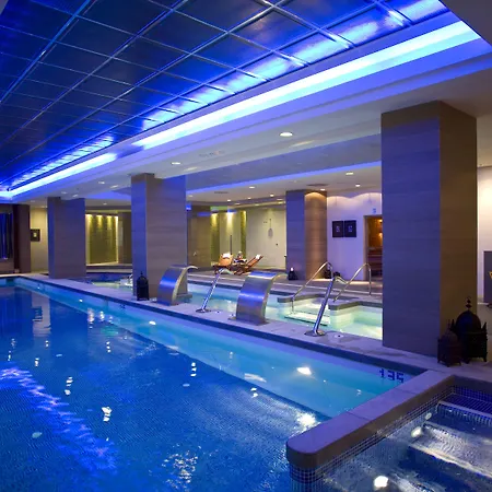 Hotel World Polynesia 4*