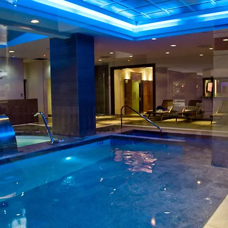 Hotel World Polynesia 4*