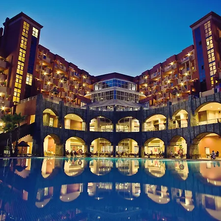 World Polynesia Hotel 4*