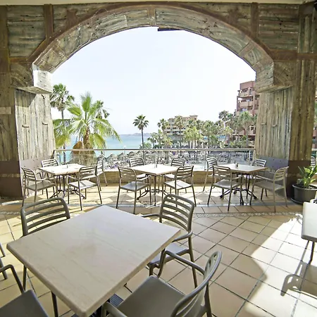 Hotel World Polynesia 4*