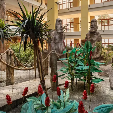 World Polynesia, Affiliated By Melia Otel Benalmádena