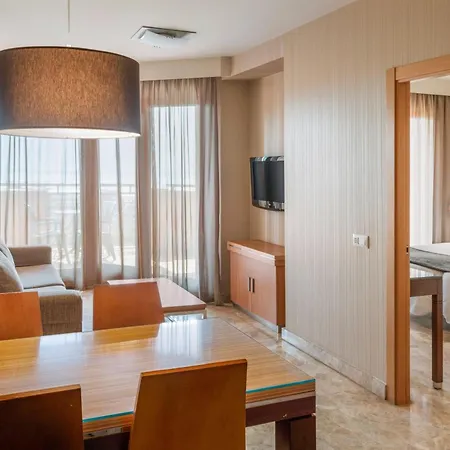 World Polynesia, Affiliated By Melia 4* Benalmádena