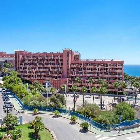 World Polynesia Hotel 4*