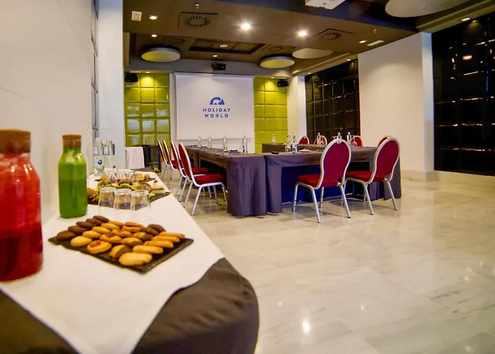 World Polynesia Отель Бенальмадена