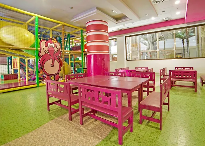 Отель World Polynesia