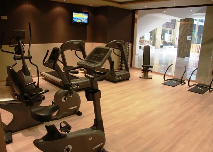 World Polynesia Бенальмадена