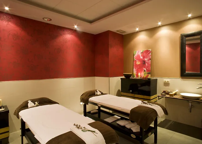 Отель World Polynesia 4*