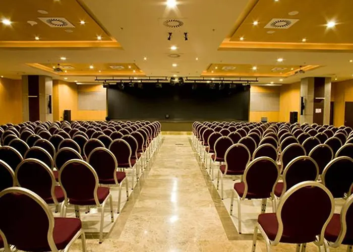 World Polynesia Отель Бенальмадена