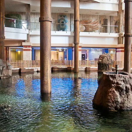World Polynesia Отель 4*